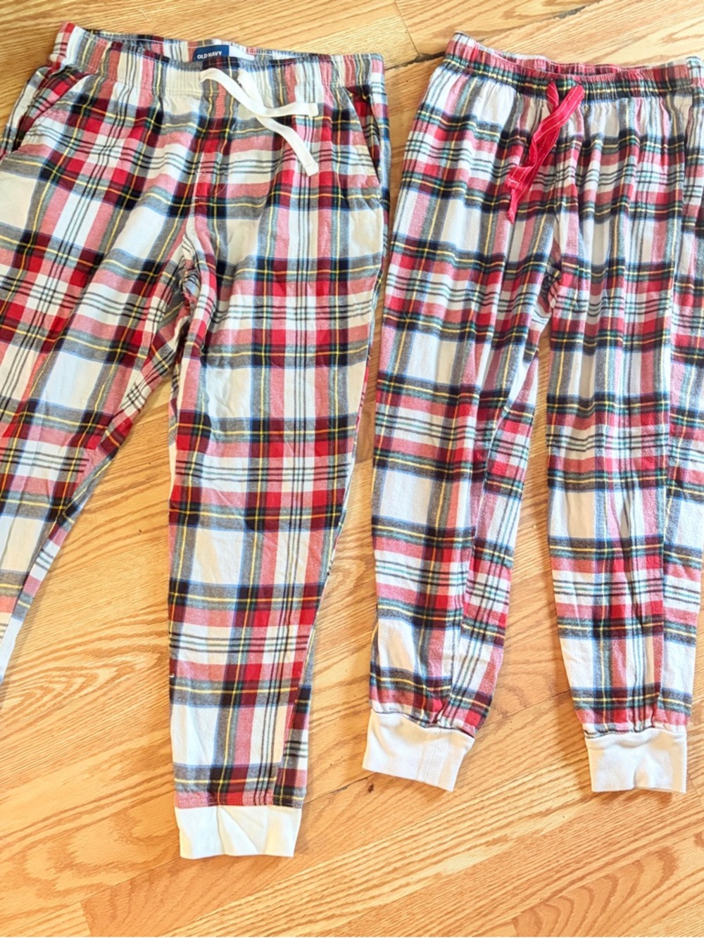 Old Navy Red Plaid Cotton Pajama Joggers Set Men's & Women's
